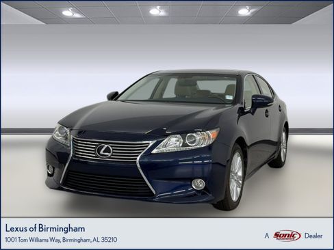 Used 2014 Lexus ES 350 w/ Premium Package FWD image 1