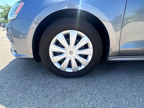 Used 2015 Volkswagen Jetta S FWD image 17