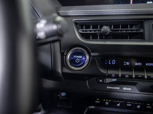 Used 2020 Lexus UX 250h w/ Premium Package AWD/4WD image 38