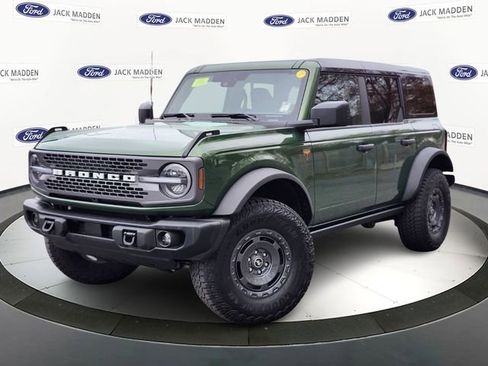 Certified 2025 Ford Bronco Badlands w/ Sasquatch Package AWD/4WD image 1