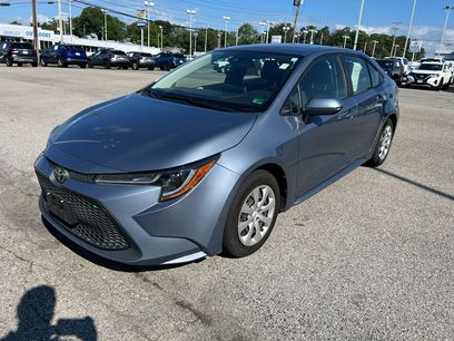 Used 2021 Toyota Corolla LE w/ Carpet Mat Package (TMS)