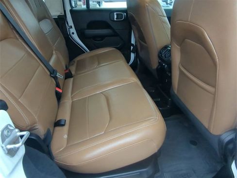 Used 2022 Jeep Wrangler Unlimited Sahara w/ Cold Weather Group image 25