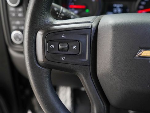 Used 2020 Chevrolet Silverado 1500 Custom w/ Custom Value Package image 23