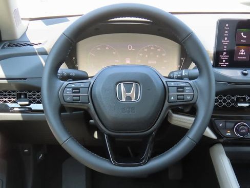 New 2025 Honda Accord EX-L image 17
