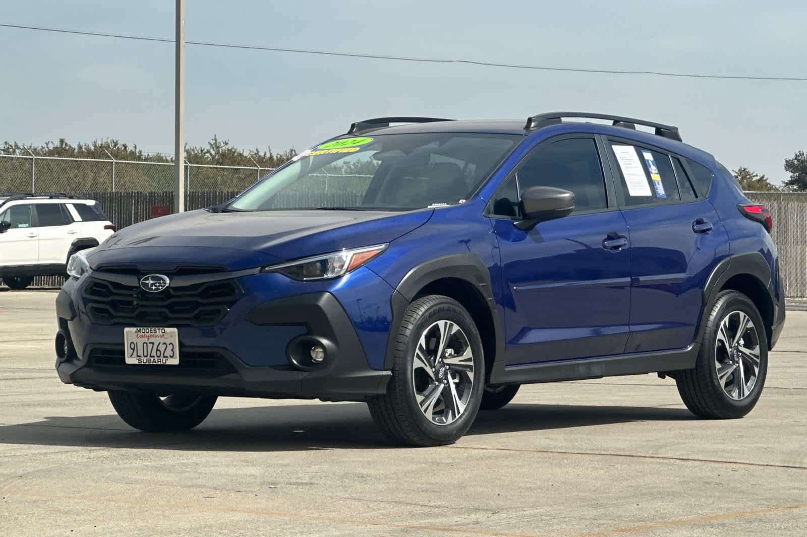 Used 2024 Subaru Crosstrek 2.0i Premium w/ Crosstrek Mirror Package AWD/4WD image 7