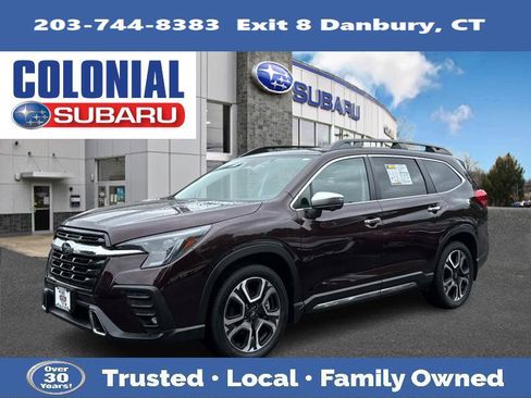 Used 2023 Subaru Ascent Touring AWD/4WD image 1