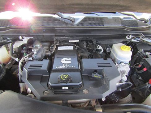 Used 2024 RAM 2500 Big Horn w/ Off Road Package image 19