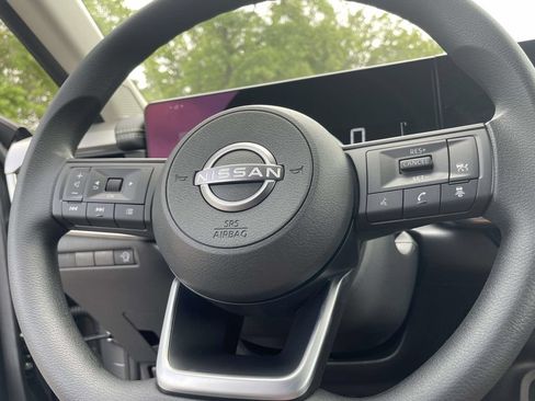 New 2026 Nissan Kicks SV w/ Cold Weather Package FWD image 21