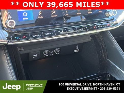 Used 2024 Jeep Grand Wagoneer L Series II w/ Quick Order Packagew 28T image 22