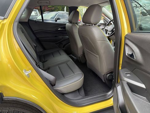 Used 2024 Chevrolet Trax ACTIV w/ Driver Confidence Package FWD image 15