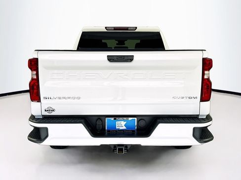 Used 2024 Chevrolet Silverado 1500 Custom RWD image 7