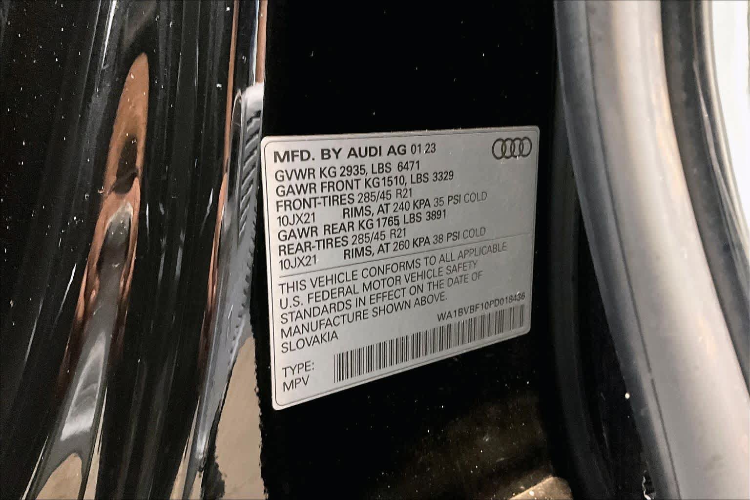 Used 2023 Audi Q8 Premium Plus w/ Premium Plus Package AWD/4WD image 34