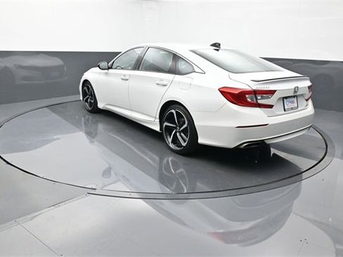 Used 2022 Honda Accord Sport Special Edition image 3