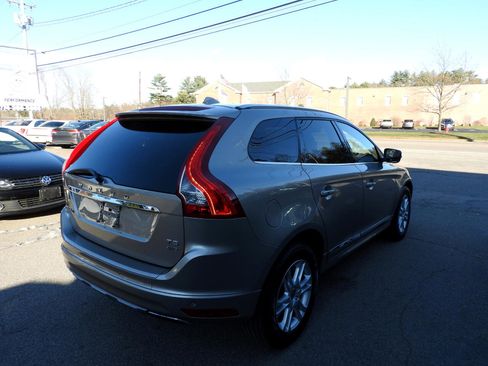 Used 2016 Volvo XC60 T5 Premier image 4