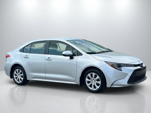 Certified 2026 Toyota Corolla LE FWD image 4