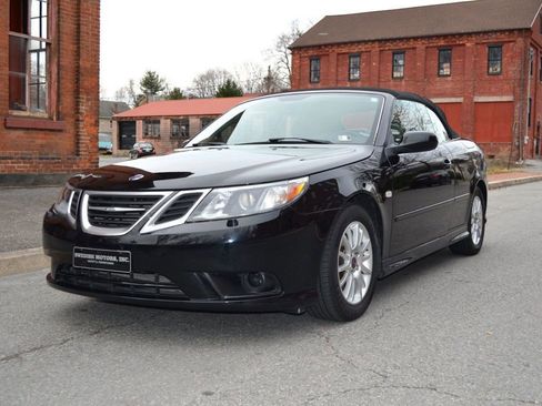 Used 2008 Saab 9-3 2.0T w/ Cold Weather Package image 6