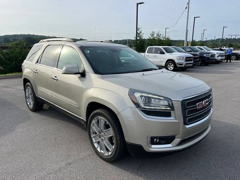 Used 2017 GMC Acadia Limited SLT AWD/4WD image 2