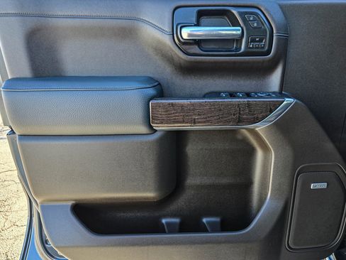 Used 2021 GMC Sierra 1500 Denali image 12