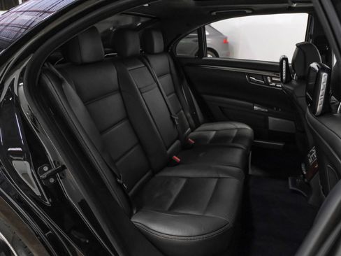 Used 2011 Mercedes-Benz S 63 AMG image 29