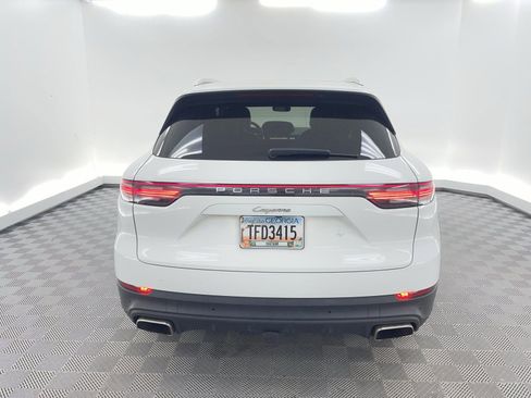 Certified 2020 Porsche Cayenne image 9