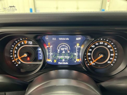 New 2026 Jeep Gladiator Mojave AWD/4WD image 7