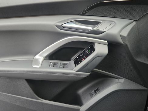 New 2025 Audi Q5 Premium image 27