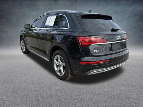Used 2023 Audi Q5 2.0T Premium w/ Convenience Package AWD/4WD image 3
