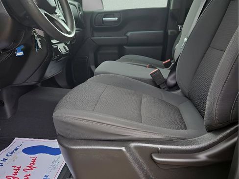 Used 2019 Chevrolet Silverado 1500 Custom w/ Custom Value Package RWD image 14
