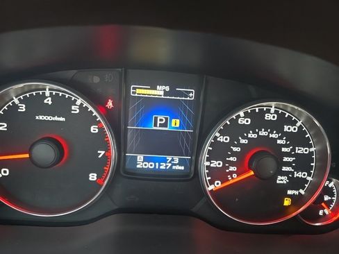 Used 2013 Subaru Legacy 2.5i Limited AWD/4WD image 19