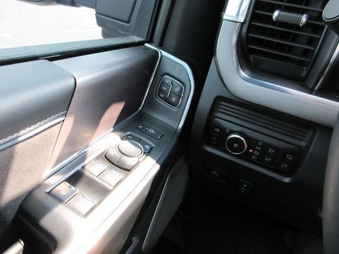 Used 2026 Ford F250 Platinum AWD/4WD image 35