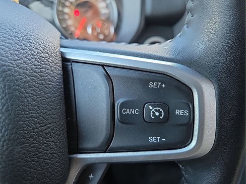 Used 2023 RAM 1500 Big Horn image 18