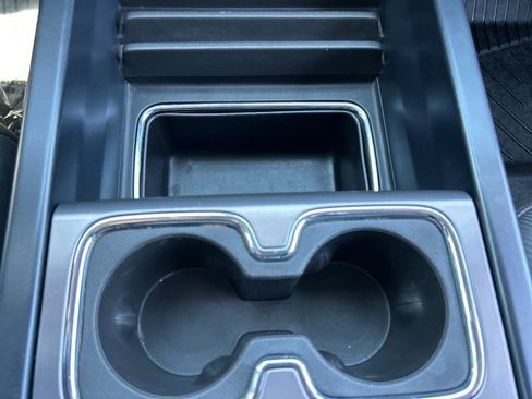 Used 2017 GMC Sierra 1500 SLT image 29