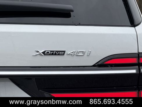 Used 2025 BMW X7 xDrive40i image 38