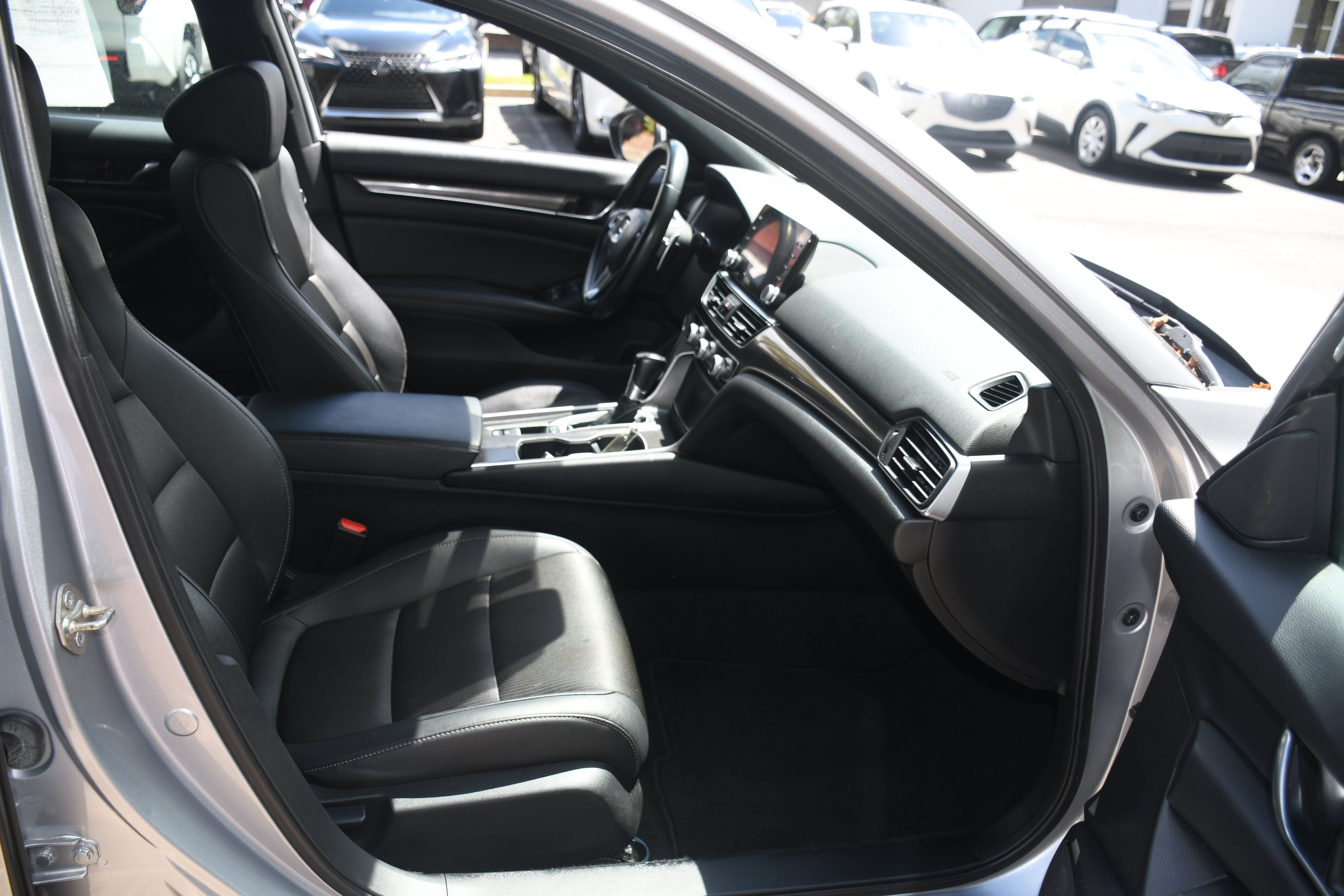 Used 2019 Honda Accord Sport image 19