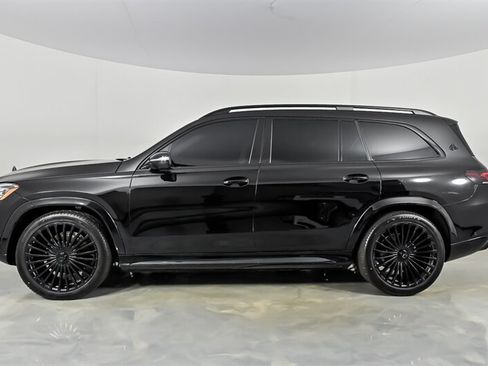 Used 2022 Mercedes-Benz Maybach GLS 600 4MATIC image 7