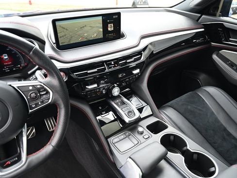 Used 2023 Acura MDX A-Spec image 34