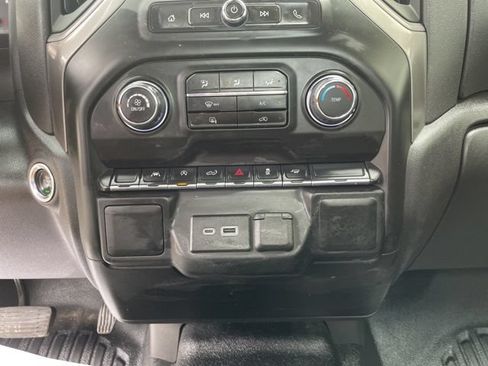 Used 2025 Chevrolet Silverado 1500 W/T RWD image 15