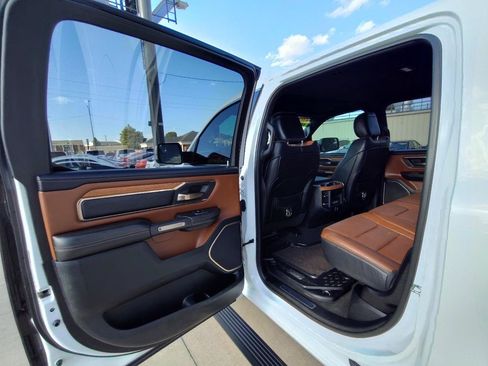 Used 2019 RAM 1500 Limited AWD/4WD image 40