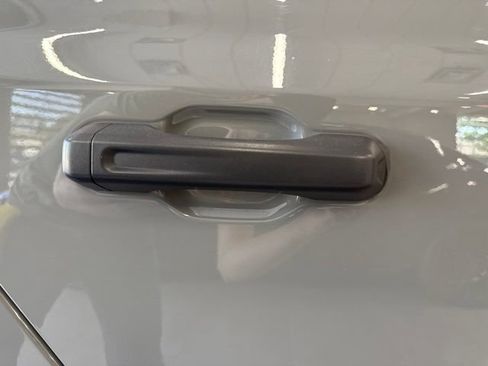 Used 2021 Jeep Gladiator Sport AWD/4WD image 20