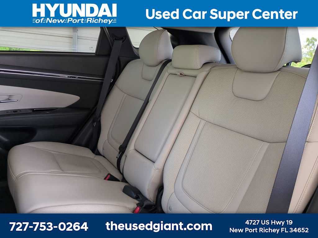 Certified 2022 Hyundai Tucson Limited w/ Cargo Package FWD image 15