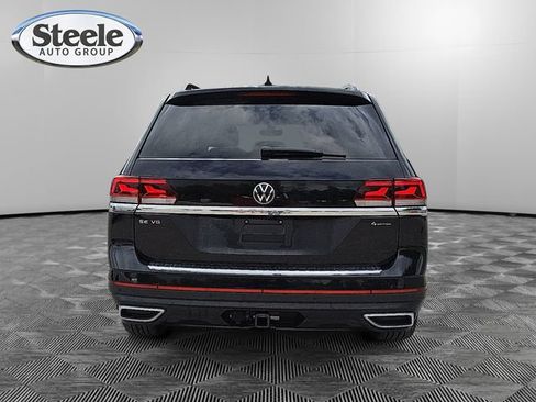 Used 2023 Volkswagen Atlas SE w/ Panoramic Sunroof Package AWD/4WD image 4