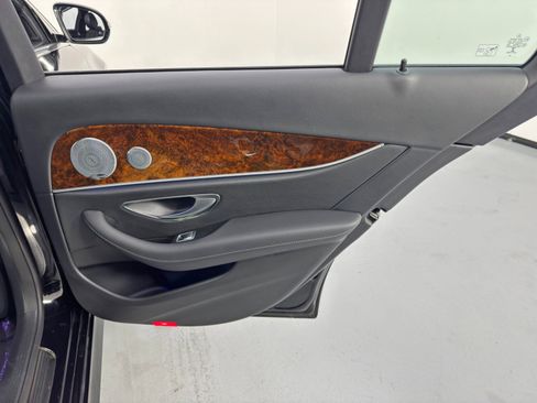 Used 2019 Mercedes-Benz E 300 w/ Premium 1 Package image 48