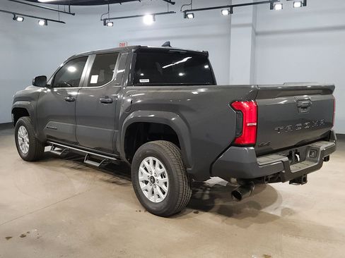 New 2026 Toyota Tacoma SR5 AWD/4WD image 5