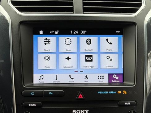 Used 2019 Ford Explorer Sport w/ Equipment Group 401A image 13