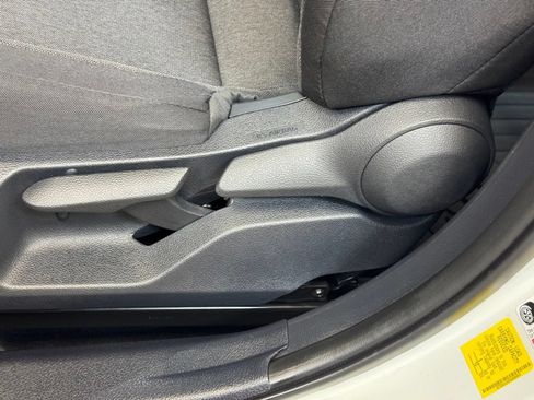 Used 2025 Toyota Camry LE FWD image 10