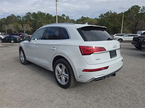 Used 2025 Audi Q5 e Premium image 4