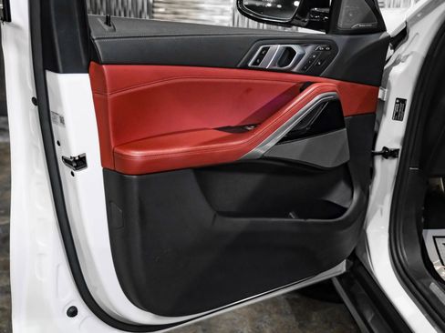 Used 2020 BMW X6 xDrive40i w/ Executive Package image 42