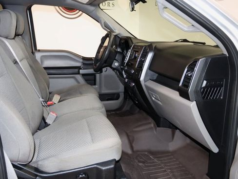 Used 2018 Ford F150 XLT image 44