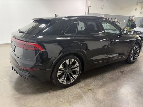 New 2026 Audi Q8 Premium Plus image 3