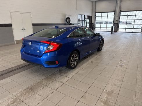 Used 2017 Honda Civic EX image 9